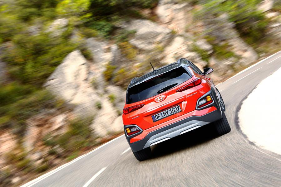  Hyundai Kona (OS) 2017 года  (WW) (фото 11 из 50)